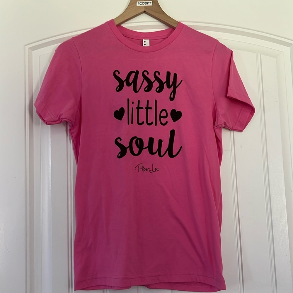 Sassy Little Soul T Shirt Size L